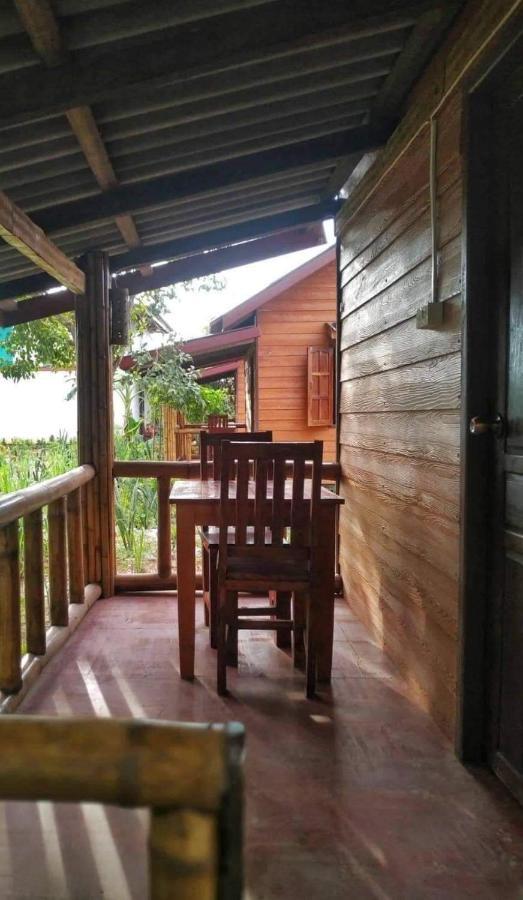 Nana Bungalows Ban Tan Exterior foto